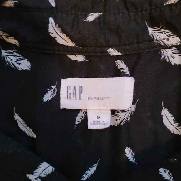 Gap M Boyfriend fit Shirt - Picture 3 of 4
